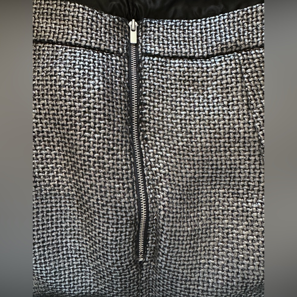 Banana Republic Metallic Tweed Pencil Skirt- Size 12 Tall NWTs - Picture 7 of 12